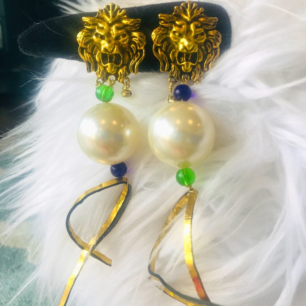 Statement lion motif handmade gold pearl earrings